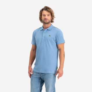 NOMAD men's piqué polo in steel blue with short sleeves and collar