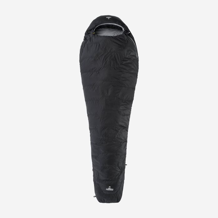 NOMAD Fornax 210 mummy slaapzak in zwart met capuchon en smal toelopend ontwerp voor outdoor gebruik