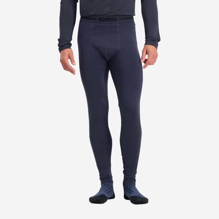 NOMAD Tech men’s thermal pants in dark grey with an elastic waistband and a slim fit