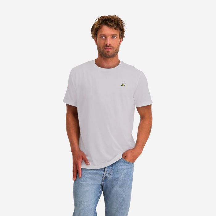 NOMAD Anapai Travel Men’s T-Shirt in White with Small Chest Logo, Short-Sleeved Basic Outdoor Apparel